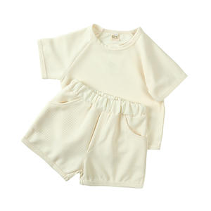 Ensembles de vêtements décontractés personnalisés pour enfants, en polyester/coton gaufré, pour filles et garçons, vente en gros pour l'été - Product Image 6