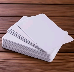 Naipes en blanco de plástico PVC de color blanco - Product Image 1