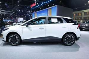 <span class=keywords><strong>Auto</strong></span> Elettrica Nuova Energia Cinese Shangqi Mingjue <span class=keywords><strong>Auto</strong></span> <span class=keywords><strong>4</strong></span> <span class=keywords><strong>MG</strong></span> Mulan SAIC AWD 2023 425Km 520Km Edizione Flagship MG4 EV - Product Image 4