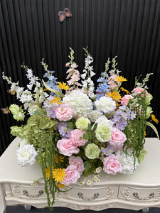 Arreglo Floral Personalizado para Boda de Primavera, Camino de Flores Artificiales con Rosas Rosadas Claras e Hortensias Verdes para Decoración de Fiestas - Product Image 2