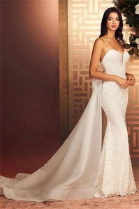 Robe De Mariée Avec Train Détachable Robe De Mariage Élégante Sirene Africaine Avec <span class=keywords><strong>Perle</strong></span> Robe Mariage - Product Image 2