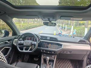 Audi <span class=keywords><strong>Q3</strong></span> Usata 2024, Automatica, Guida a Sinistra, Conforme Euro 6, <span class=keywords><strong>SUV</strong></span> con Qualità Tedesca, Comfort Premium e Potenza - Product Image 4