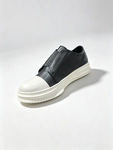 Chaussures en cuir véritable à enfiler, design à lanières, semelle en caoutchouc unique, chaussures décontractées - Product Image 3