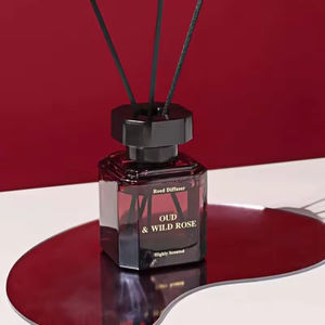 Difusor de Aromas con Varillas de Rosa, Set de Regalo para el Hogar, Difusor de Varillas de Lujo Navideño y Difusor de Aceites Esenciales con Cristal - Product Image 5