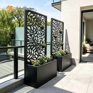 Jardinera Metálica Minimalista Gnee Garden con Patrón Irregular, Ligera, Soporte para Plantas de Exterior para Flores/Plantas Verdes - Product Image 3