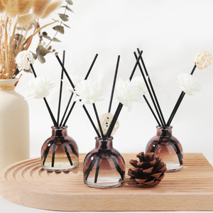 Parfum d'Ambiance Sans Feu à l'Huile Essentielle Avec Bâtonnets Floraux pour Maison, Bureau, Salle de Bain et Étagère - Product Image 5