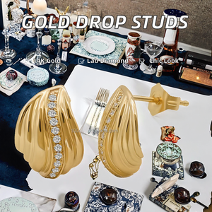 Nueva Colección de Aretes Infantiles de Oro de 14K con Diseño de Gota de Agua Lisa, Diamante de Laboratorio Clásico para Regalo de Aniversario de Bodas o Fiesta - Product Image 2