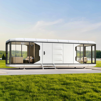 Capsule hôtelière de glamping au design spatial, maison conteneur mobile robuste et personnalisée, bureau de luxe créatif et tendance