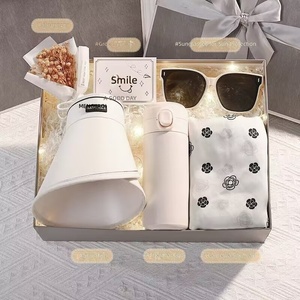 Set <span class=keywords><strong>Regalo</strong></span> Estivo in Metallo per Protezione Solare, un <span class=keywords><strong>Regalo</strong></span> di Compleanno Pratico e di Lusso per Mamma, Suocera o Insegnante - Product Image 3