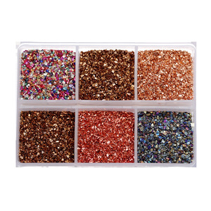 Ensemble de copeaux de cristal, décorations en verre pour aquarium, bonsaï, offrandes bouddhistes, accessoires de bijoux DIY écologiques, origine Yiwu - Product Image 1