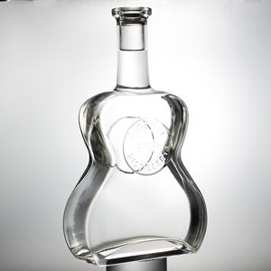 Bouteille de vodka, gin, rhum, whisky, tequila, liqueur, <span class=keywords><strong>alcool</strong></span> en verre de qualité alimentaire, forme de guitare personnalisée, super flint, haute qualité - Product Image 4