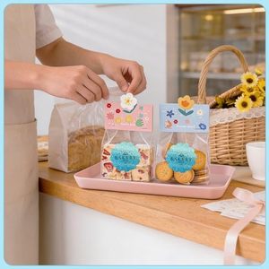 Etiquetas Adhesivas en Rollo con Logotipo Impreso Personalizado para Fabricantes, Pegatinas de Agradecimiento, Etiqueta con Estampado Dorado UV para Empaquetado - Product Image 4