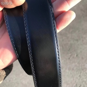 Cinturón Formal de Cuero Vacuno Negro de 125 cm con Hebilla de Cierre Automático Plateada, Diseño 3D, Duradero, para Oficina - Product Image 2