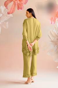 เสื้อคลุมดีไซน์เนอร์พร้อมปักลายปักสวยงามด้วยงานฝีมือสินค้าจำนวนมากทำด้วยมือ - Product Image 6