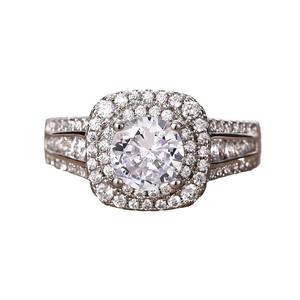 Q015 Anello di Fidanzamento da Donna con Diamante Naturale Taglio Brillante Classico e Montatura Halo - Product Image 5