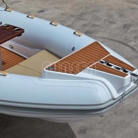 Bateau semi-rigide de luxe 8,6 m (28 pieds) en Hypalon PVC, coque en PRV noir, console centrale, double moteur, yacht sportif léger pour plongée, loisirs et famille