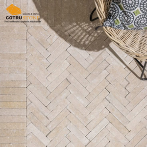 Pavés en pierre calcaire naturelle beige Cotrustone à chevrons, pour piscine, patio, extérieur moderne, emboîtables - Product Image 2