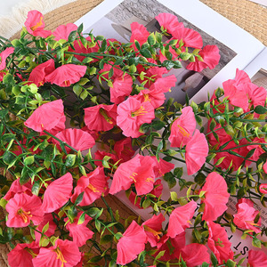 Fleurs artificielles murales Ita Morning Glory 100 cm en soie pour la décoration intérieure et extérieure - Product Image 4