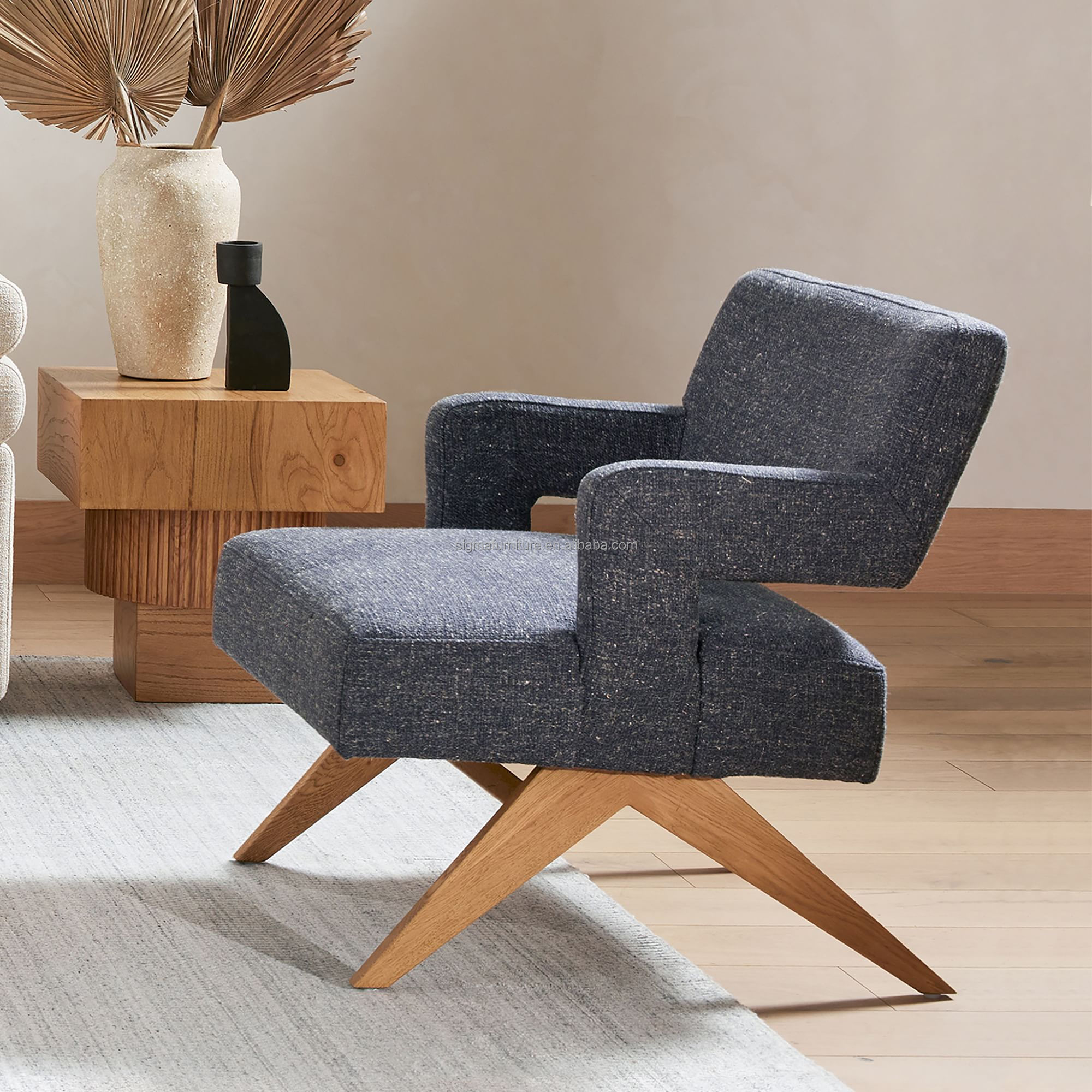 Classic Furniture Living Room Leisure Chair Accent Chair Cheap Upholstered Cutout Back Chair