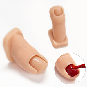 Lot de 2 modèles d'orteils en silicone pour la pratique des ongles, réalistes, flexibles, <span class=keywords><strong>faux</strong></span> orteils pour l'entraînement à la décoration des ongles et la pratique de la sculpture 3D - Product Image 1