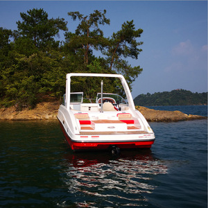 Bote de Alta Velocidad de 7.3 Metros, de Fibra de Vidrio, para 10-12 Personas, para Deportes Acuáticos, Carreras en Lagos y Ríos, Resistente - Product Image 4