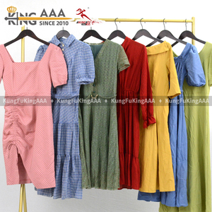 KungFu KingAAA - Lote <span class=keywords><strong>de</strong></span> <span class=keywords><strong>Ropa</strong></span> Usada <span class=keywords><strong>de</strong></span> Algodón Midi a Precio Económico, <span class=keywords><strong>Ropa</strong></span> <span class=keywords><strong>de</strong></span> <span class=keywords><strong>Marca</strong></span> Premium, <span class=keywords><strong>Tiendas</strong></span> <span class=keywords><strong>de</strong></span> <span class=keywords><strong>Segunda</strong></span> <span class=keywords><strong>Mano</strong></span>, <span class=keywords><strong>Ropa</strong></span> <span class=keywords><strong>de</strong></span> <span class=keywords><strong>Segunda</strong></span> <span class=keywords><strong>Mano</strong></span> para Mujer - Product Image 4