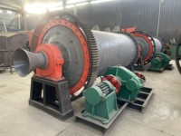 Machine humide portative de broyeur à boulets de minerai de cuivre d'extraction d'or de petit modèle à bas prix à vendre