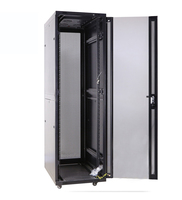 Armoire de serveur de centre de données en acier sur mesure de haute qualité 22U 27U 32U 37U 42U 47U en stock, revêtement poudré