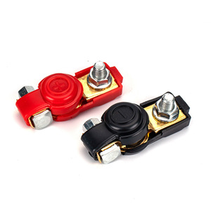 ขั้วต่อแบตเตอรี่แบบสกรู 2P ทองเหลือง ขั้วต่อแบบ 2 แกน สำหรับรถยนต์ทั่วไป - Product Image 1