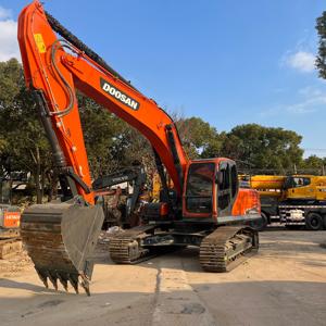 Excavatrice d'occasion DOOSAN DX 300LC-9C d'origine, 90% neuve, importée, faible nombre d'heures de fonctionnement, haute qualité, en vente (modèles DX300LC-9C, DX350, DX55) - Product Image 6