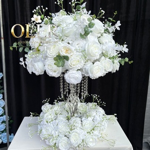 Ghirlanda in Seta Artificiale con Bellissimo Design Floreale, Decorazione Circolare per Porta d'Ingresso, Compleanno, Natale, San Valentino - Product Image 4