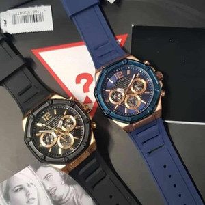 <span class=keywords><strong>Montre</strong></span> de luxe sportive pour <span class=keywords><strong>homme</strong></span> <span class=keywords><strong>GUESS</strong></span> GW0263G1, chronographe, cadran octogonal plaqué or 44 mm, analogique, étanche 100 m, bracelet en caoutchouc, tendance - Product Image 3