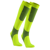 Chaussettes de compression personnalisées, chaussettes de sport à compression, nylon et élasthanne, bout sans couture, talon antidérapant, confort amélioré, logo OEM, unisexe