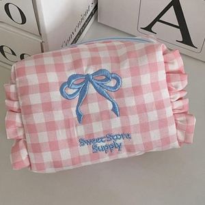 Pochette à maquillage personnalisée, sac cosmétique de luxe pour parfums, avec nœud et volants, sacs cadeaux décoratifs à carreaux pour cosmétiques - Product Image 6