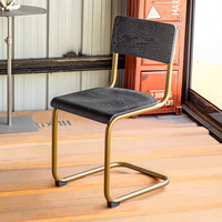 Chaise simple minimaliste moderne rétro en fer forgé chaise de salle à manger design de style industriel dossier de maison pour le salon de loisirs