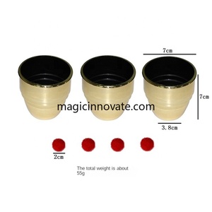 <span class=keywords><strong>Tour</strong></span> <span class=keywords><strong>de</strong></span> <span class=keywords><strong>magie</strong></span> avec des tasses et des billes extra-larges, différentes tailles, trois tasses et des billes, <span class=keywords><strong>tour</strong></span> <span class=keywords><strong>de</strong></span> <span class=keywords><strong>magie</strong></span> - Product Image 4