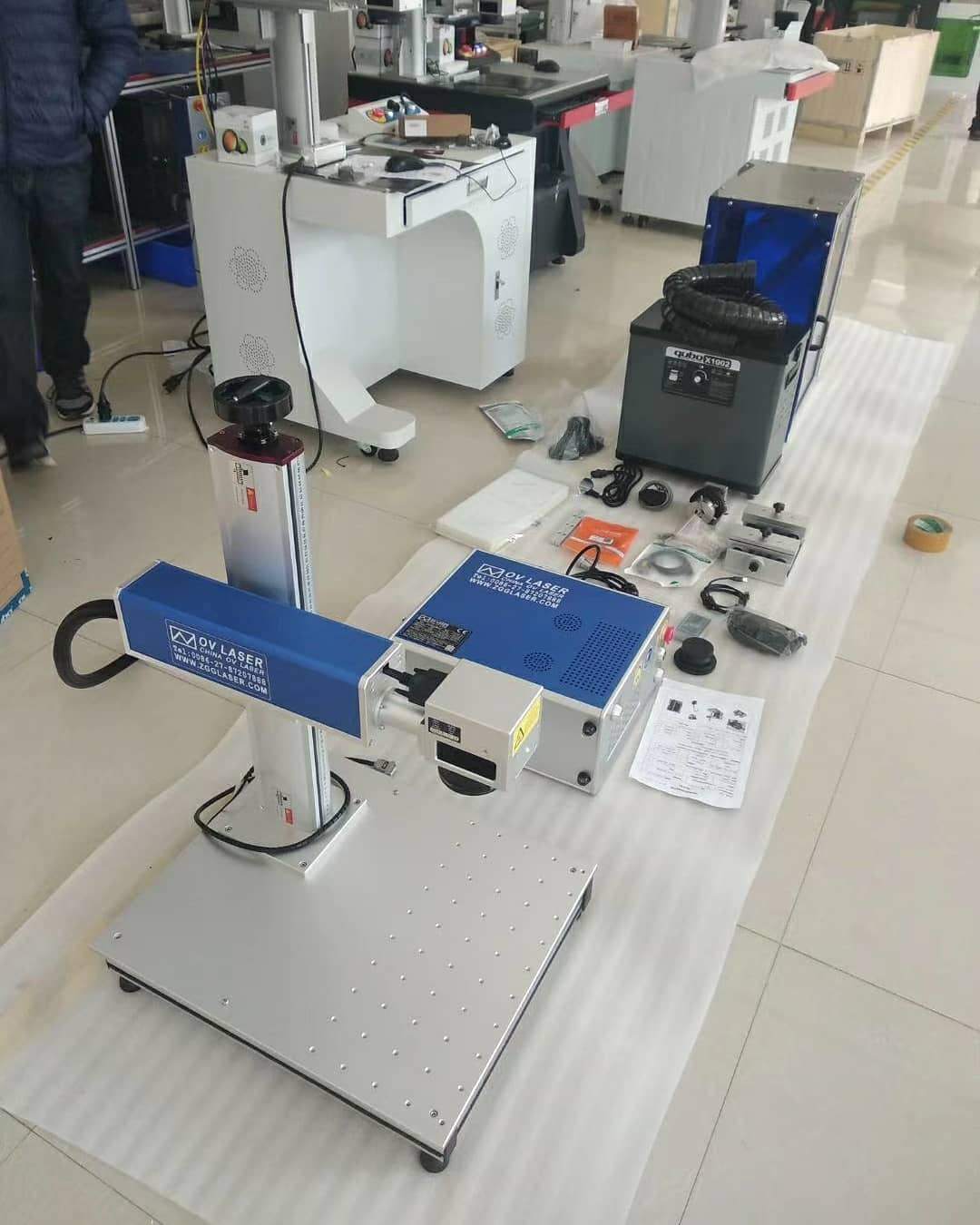 Custom pen knife logo engraving laser machine cheap price 30W 50W laser me<i></i>tal stainless steel etching machine