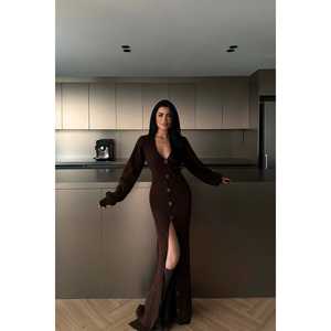 Robe élégante en crochet Ophelie, couleur café foncé, taille empire, longueur genou, volants, taille unique XL, pour soirées en club, occasions formelles - Product Image 4