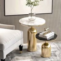 Table d'appoint moderne en marbre, style italien, luxe léger, design créatif et minimaliste, pour coin de salon, avec des bords arrondis