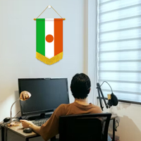 Drapeaux miniatures en gros pour voitures, décorations murales du Niger, petits ornements suspendus en satin imprimé numériquement