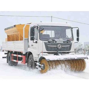 Véhicule de déneigement multifonctionnel Dongfeng 4x2, camion à <span class=keywords><strong>neige</strong></span> avec <span class=keywords><strong>pelle</strong></span> à <span class=keywords><strong>neige</strong></span> - Product Image 1
