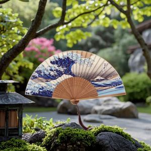 Abanico Japonés de Bambú de Lujo de 33 cm, Tallado con el Diseño de la Gran Ola de Kanagawa, en Caja, Estilo Ecológico para Manualidades y Recuerdos - Product Image 4
