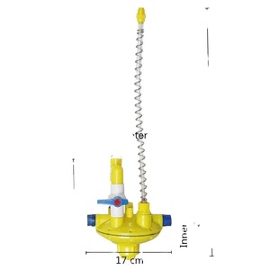 Nuevo Regulador de Agua Bidireccional Naranja para Aves de Corral, Regulador de Línea de Agua para Cría de Ganado y Granjas Avícolas - Product Image 1