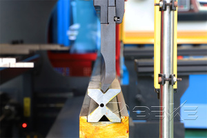 Tùy Chỉnh Máy Uốn 130ton 3200Mm 4 + 1 Trục Máy Uốn Điện Thủy Lực CNC Báo Chí Phanh - Product Image 5