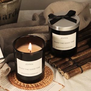 AIKUN Customized Soy Wax Label Design Luxury Scented Soy Wax Candles for Home Decor Spa Wedding Party - Product Image 1