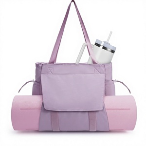 <span class=keywords><strong>Sac</strong></span> de transport pliable pour tapis de yoga Sportsnew en polyester imperméable avec poche humide et fermeture auto-agrippante pour accès rapide pour femmes et hommes - Product Image 1