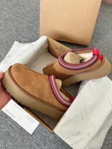 Bottes de neige thermiques de luxe UGGS printemps-automne 2026 - Bottes d'hiver chaudes doublées de laine unisexes pour hommes et femmes, rapport qualité-prix - Product Image 4