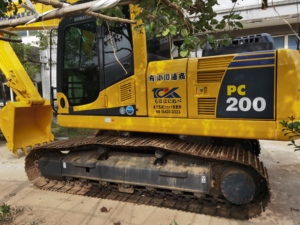 รถขุดโคมัตสึ PC200-8 มือสองราคาถูก น้ำหนัก 20 ตัน รถตักดินแบบตีนตะขาบ สภาพดี อุปกรณ์ก่อสร้างสำหรับขาย - Product Image 3