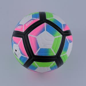 Ballon de football en cuir PU de haute qualité, taille 5, pour entraînement sportif, avec logo personnalisé, modèle 2026 - Product Image 5