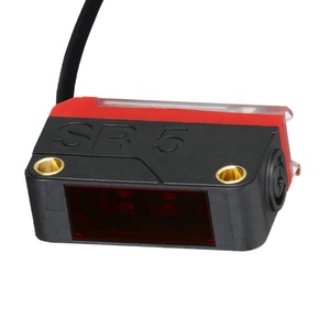 Sensores difusos energéticos originales Leuze ET5B/2 50147992 ET5BI/4 ET5BI/2 ET5B/4 - Product Image 2